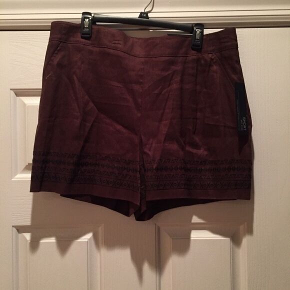 Apt 9 Shorts   - Picture 1 of 6